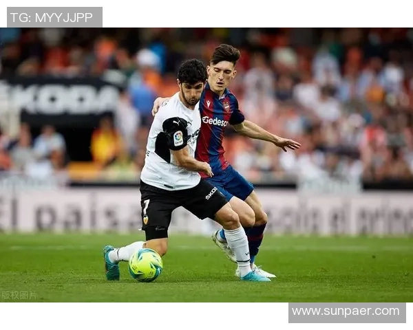 深圳足球队近期状态分析与未来展望探讨